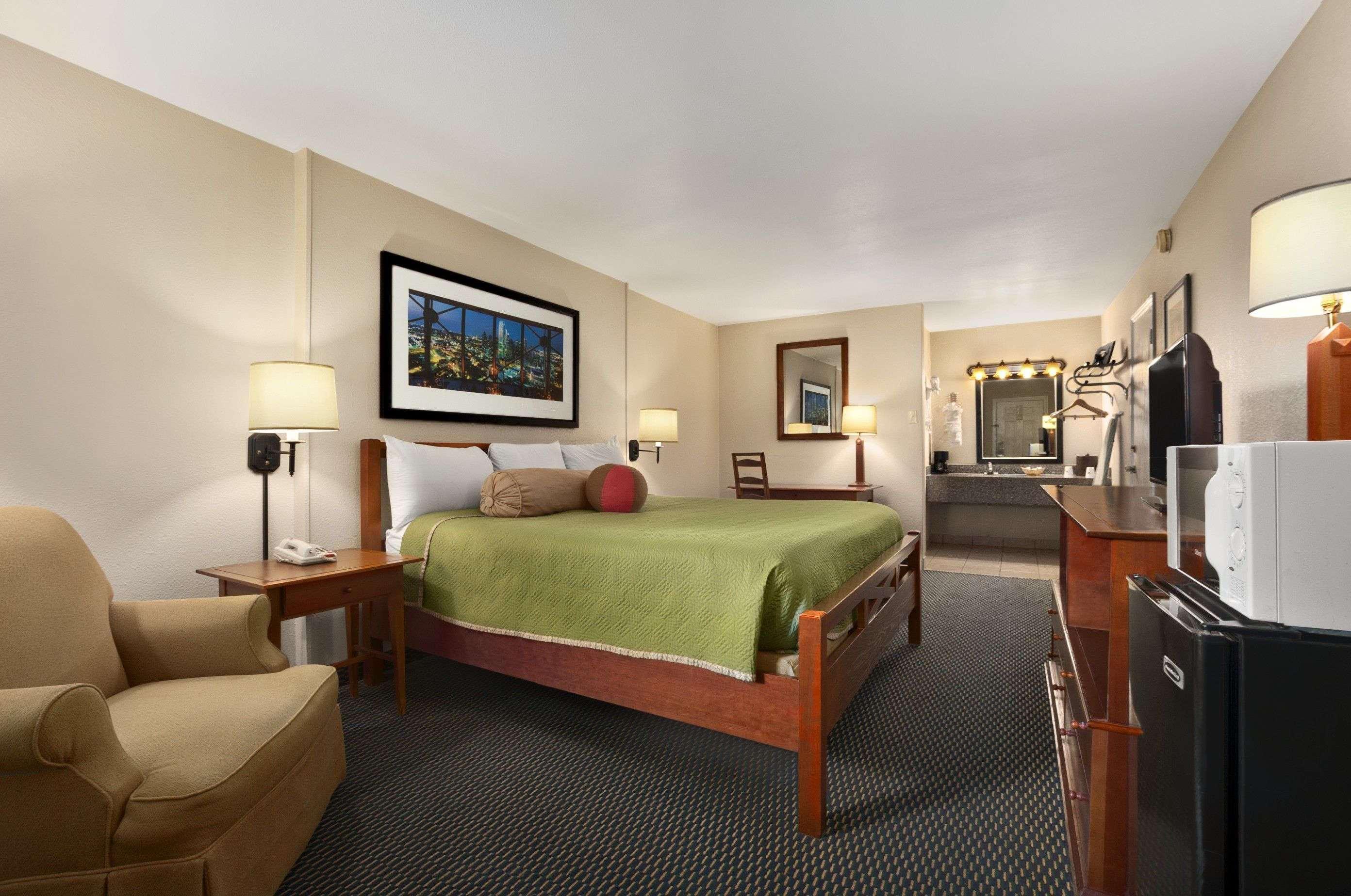 ทราเวลลอดจ์ บาย วินด์แฮม นิวออร์ลีนส์ เวสต์ ฮาร์วีย์ โฮเต็ล Hotel ภายนอก รูปภาพ