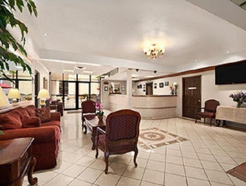 ทราเวลลอดจ์ บาย วินด์แฮม นิวออร์ลีนส์ เวสต์ ฮาร์วีย์ โฮเต็ล Hotel ภายนอก รูปภาพ